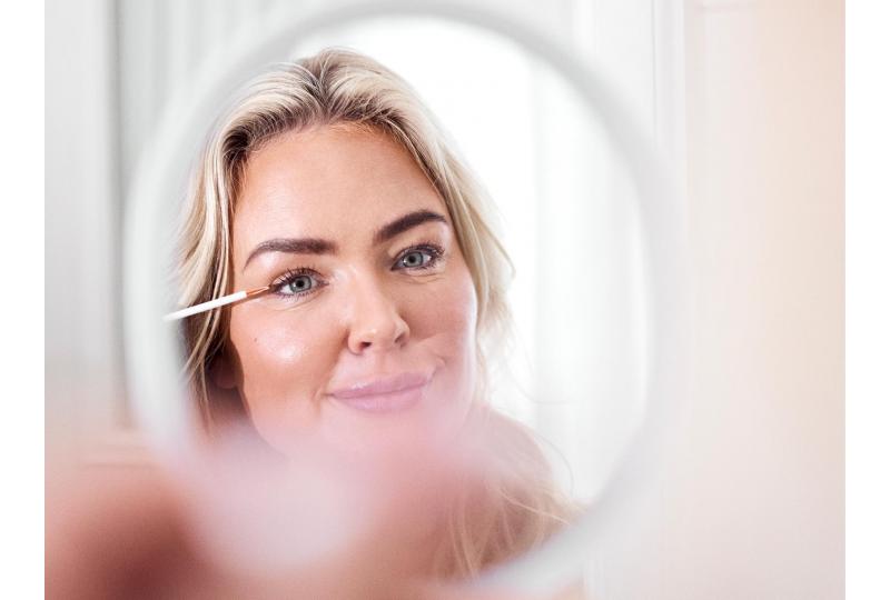 Fransförlängning, Lash Lift eller Ögonfransserum – vad är bäst för dig?